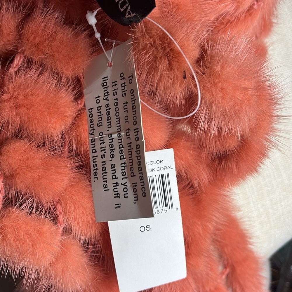 ADRIENNE LANDAU MINK WRAP - Picture 3 of 6